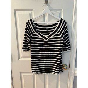 Torrid Black & White Stripe Knit On Shoulder Top sz 2X